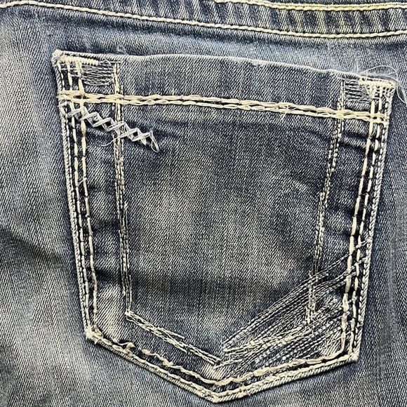 BKE Payton Stretch Mid Rise Size 32 - Picture 12 of 16